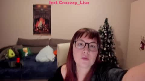Snapshot of red_fox777 chatting on December 18, 7:30 pm Lisa online show from December 18, 7:30 pm