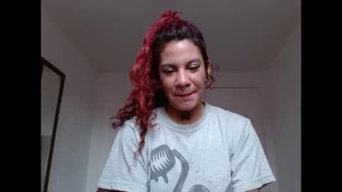 Instagram Valerie yourdream online show from February 23, 4:28 pm