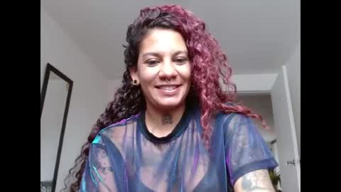 Instagram Valerie yourdream online show from August 5, 3:29 pm
