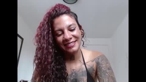 Instagram Valerie yourdream online show from May 13, 2:56 pm