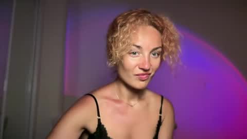 Emily online show from July 13, 7:58 pm