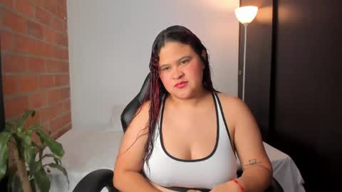 redmusee online show from April 8, 1:52 am