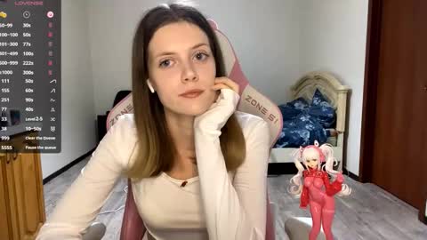 Lucy online show from September 20, 4:05 pm