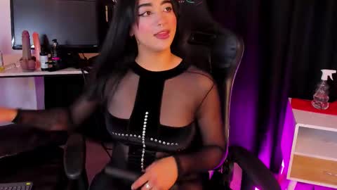   online show from October 28, 3:01 am