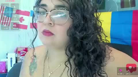 reginavegaa online show from July 4, 11:39 am