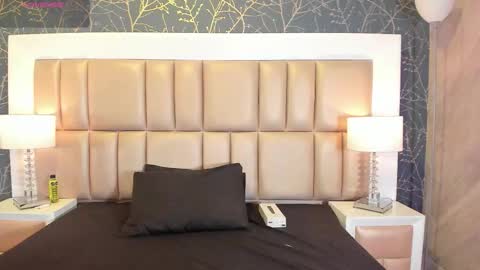 Miah online show from October 24, 3:57 am