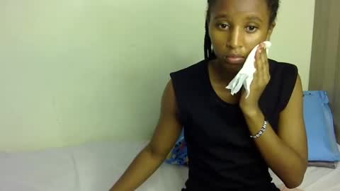 Snapshot of rellings_maya chatting on January 19, 7:04 pm rellings-maya online show from January 19, 7:04 pm