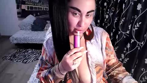 Desyree online show from May 9, 11:34 am