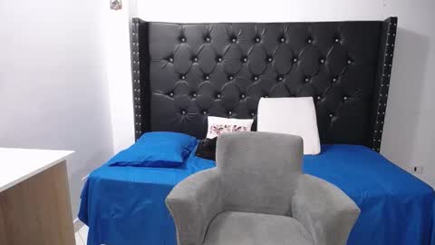 Renata Salinas online show from March 1, 12:21 am