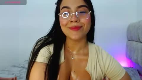 RenataPeach online show from June 27, 8:26 am