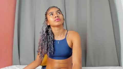 Snapshot of rennatta_sx chatting on January 12, 11:50 am Renata online show from January 12, 11:50 am