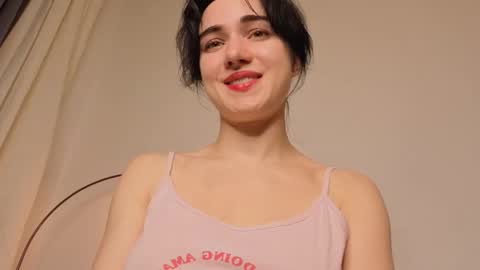 Ewiwi online show from December 22, 4:43 pm