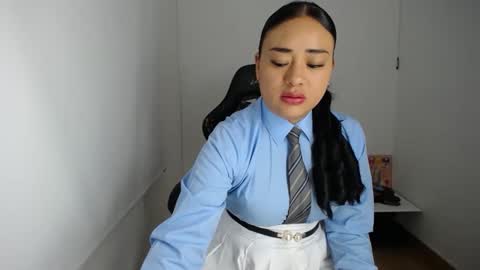 Snapshot of reyledoll chatting on December 21, 7:06 pm Rely online show from December 21, 7:06 pm