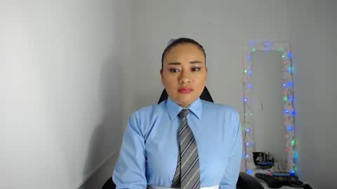 Snapshot of reyledoll chatting on January 9, 9:47 pm Rely online show from January 9, 9:47 pm