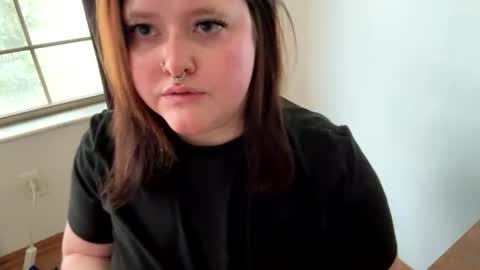 riah_babbie online show from July 17, 11:47 am
