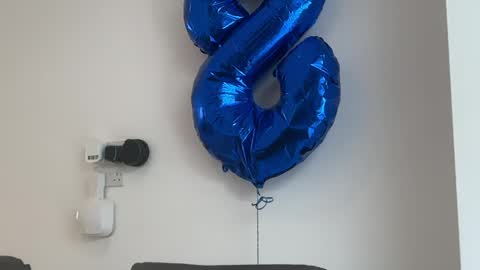 riana894237 online show from May 7, 9:46 am