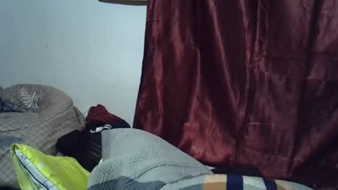 Snapshot of riana_sha chatting on February 15, 10:54 pm riana_sha online show from February 15, 10:54 pm