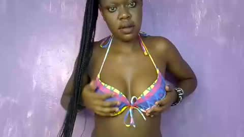 Snapshot of riana_sha chatting on March 6, 3:56 pm riana_sha online show from March 6, 3:56 pm