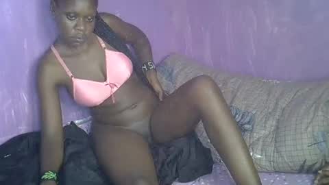 Snapshot of riana_sha chatting on February 19, 8:52 pm riana_sha online show from February 19, 8:52 pm