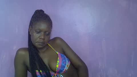 Snapshot of riana_sha chatting on March 1, 1:32 am riana_sha online show from March 1, 1:32 am