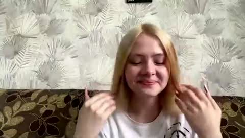 jenny online show from June 25, 2:07 pm