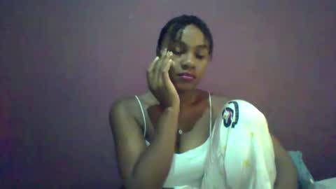 ricie001 online show from March 18, 8:08 am