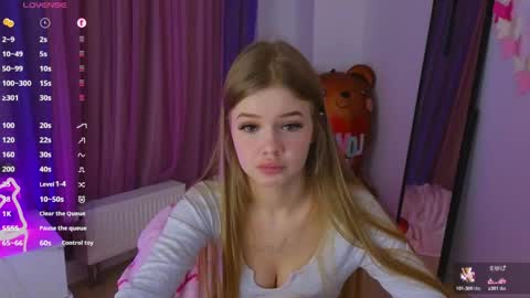 Rina online show from March 15, 9:06 pm