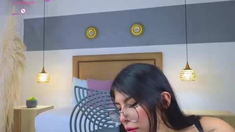 Riley Sierra online show from January 20, 12:28 pm