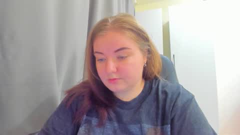 rina16 online show from November 14, 10:37 am