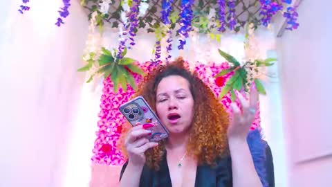 Risitos De Oro online show from November 25, 4:14 am