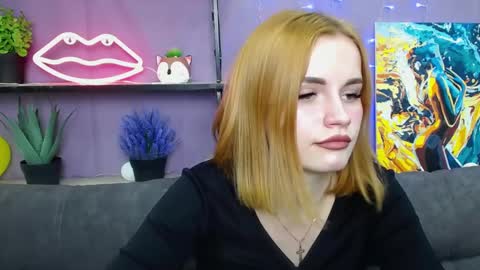 Snapshot of ritakiskis chatting on January 19, 7:37 pm ritakiskis online show from January 19, 7:37 pm