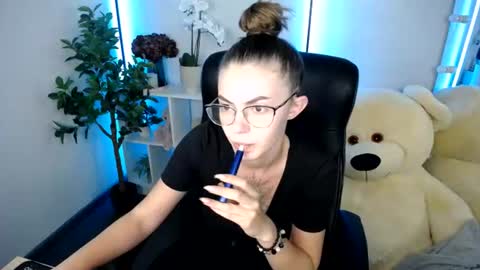 ritaneer online show from June 27, 12:22 pm