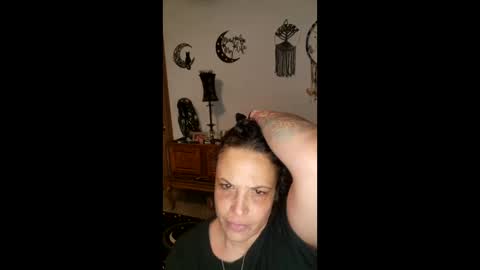 ritcheyteania1980 online show from March 12, 8:06 am