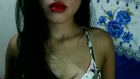 Snapshot of riyu77 chatting on September 18, 6:17 pm riyu77 online show from September 18, 6:17 pm