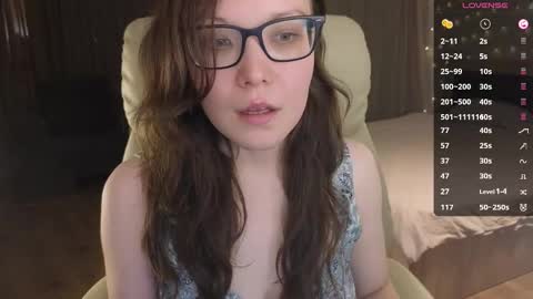 Robin online show from January 10, 8:26 pm