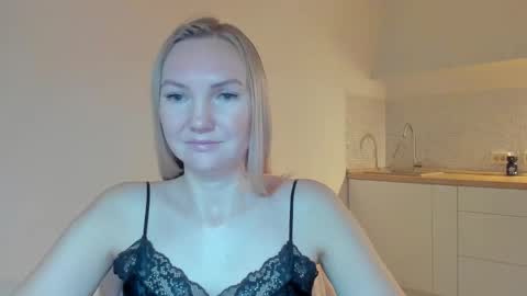 rock__baby online show from November 14, 5:51 am