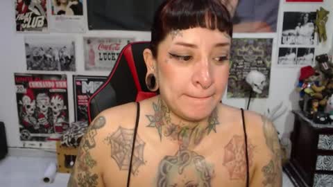 Rolly online show from March 8, 1:02 am