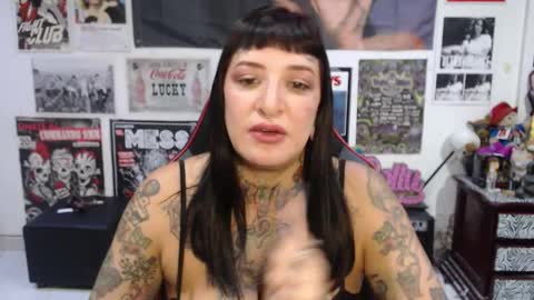 Rolly online show from December 19, 11:30 pm