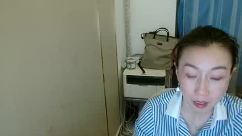 rongrong0329 online show from June 10, 12:26 pm
