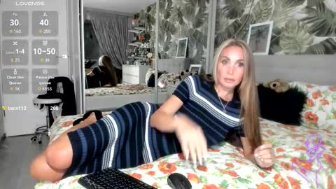 Aurora online show from September 29, 10:37 pm