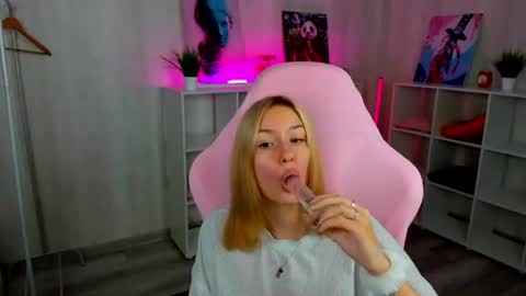 Viola online show from July 15, 12:59 am