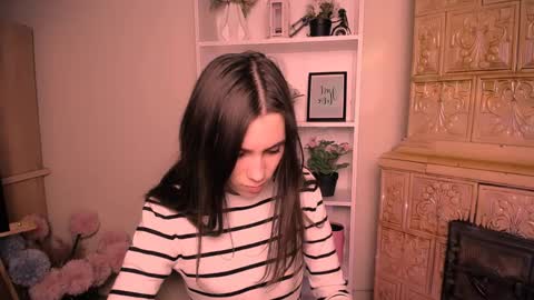 Rose online show from April 29, 6:49 am