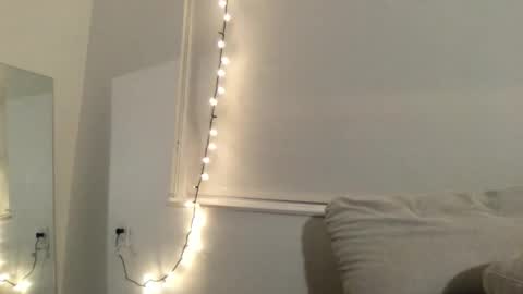 Rosalina online show from February 18, 8:13 am