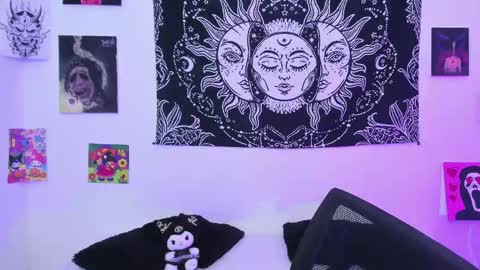 Ally online show from April 30, 8:57 pm