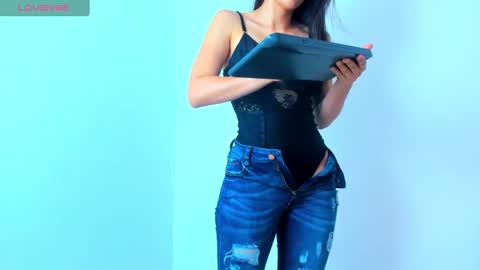 Snapshot of rose__cutee chatting on February 4, 6:17 pm rose cutee online show from February 4, 6:17 pm