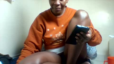 Snapshot of rose_coco chatting on October 4, 7:51 pm rose_coco online show from October 4, 7:51 pm