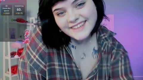 rose_dark_ online show from February 24, 5:44 pm