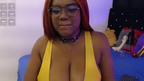 Snapshot of rosebeckers7 chatting on October 16, 4:26 am Your girl Rose 6k of followers online show from October 16, 4:26 am