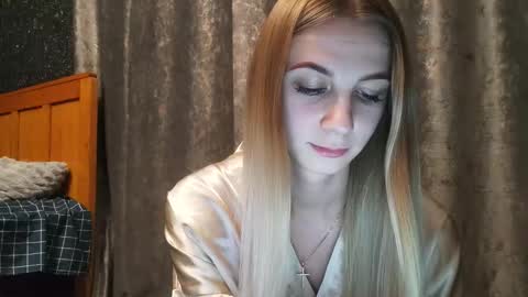 Helena online show from October 23, 10:49 pm