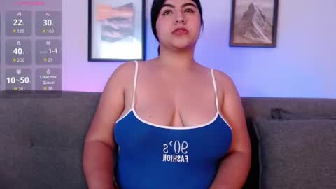 Rose honeil    online show from July 31, 9:49 pm